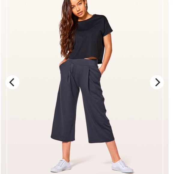 lululemon athletica Pants - Lululemon Can You Feel The Pleat Crop 21"
Blue Tied Wide Leg Palazzo Gaucho Grey